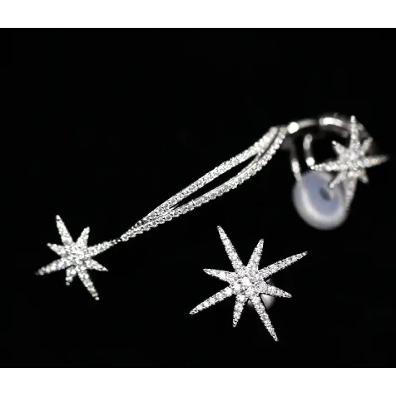 Серьги-гвоздики асимметричные со стразами, серебрение 925