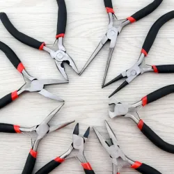 Мини-плоскогубцы с пружиной для рукоделия и DIY
