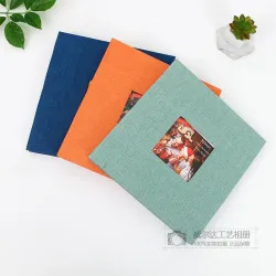Фотоальбом из льняной ткани с окошком и самоклеящимися плёнками для DIY