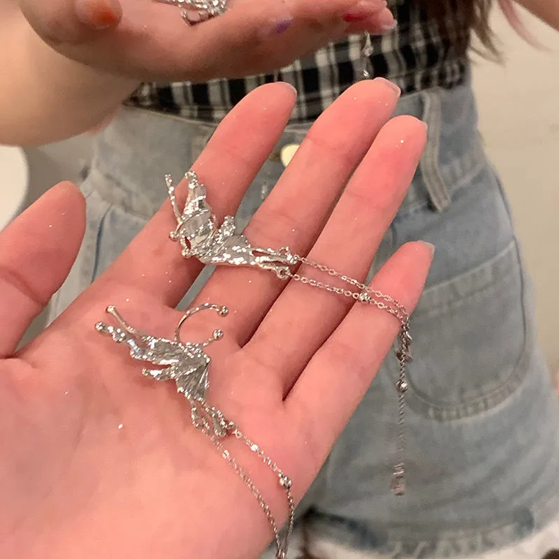 Серьги-клипсы в виде бабочки с кисточками, сплав
