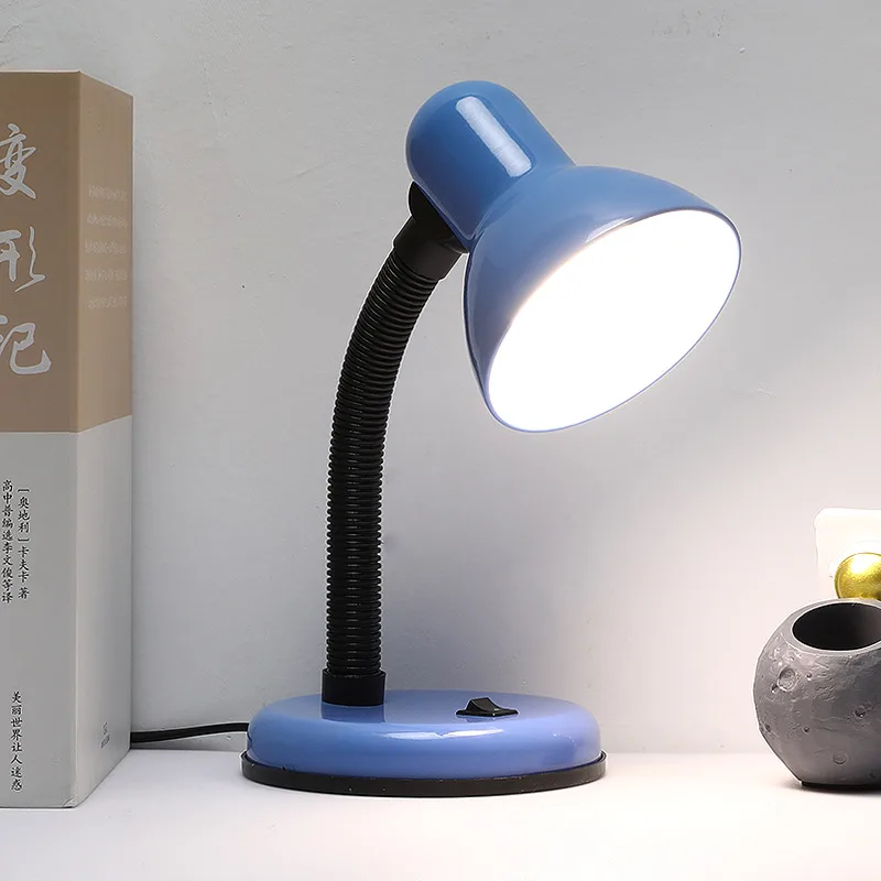 Настольная LED-лампа для чтения с заменяемыми лампочками, от сети
