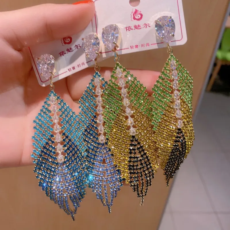 Серьги-гвоздики с листом из стразов, зелёные и синие, женские
