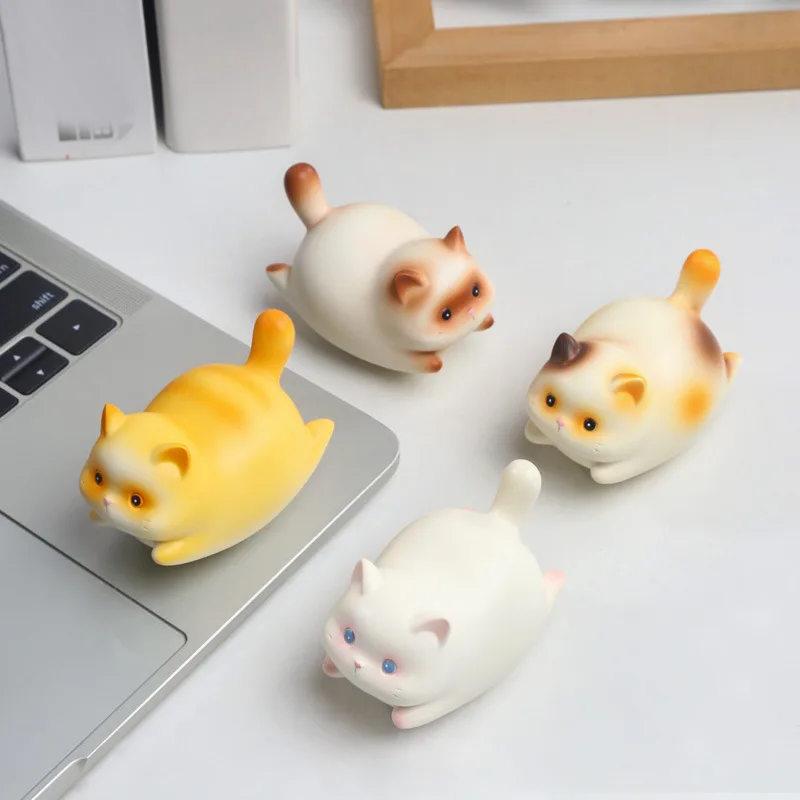 Смоляная фигурка-качалка в виде кошки, настольный декор